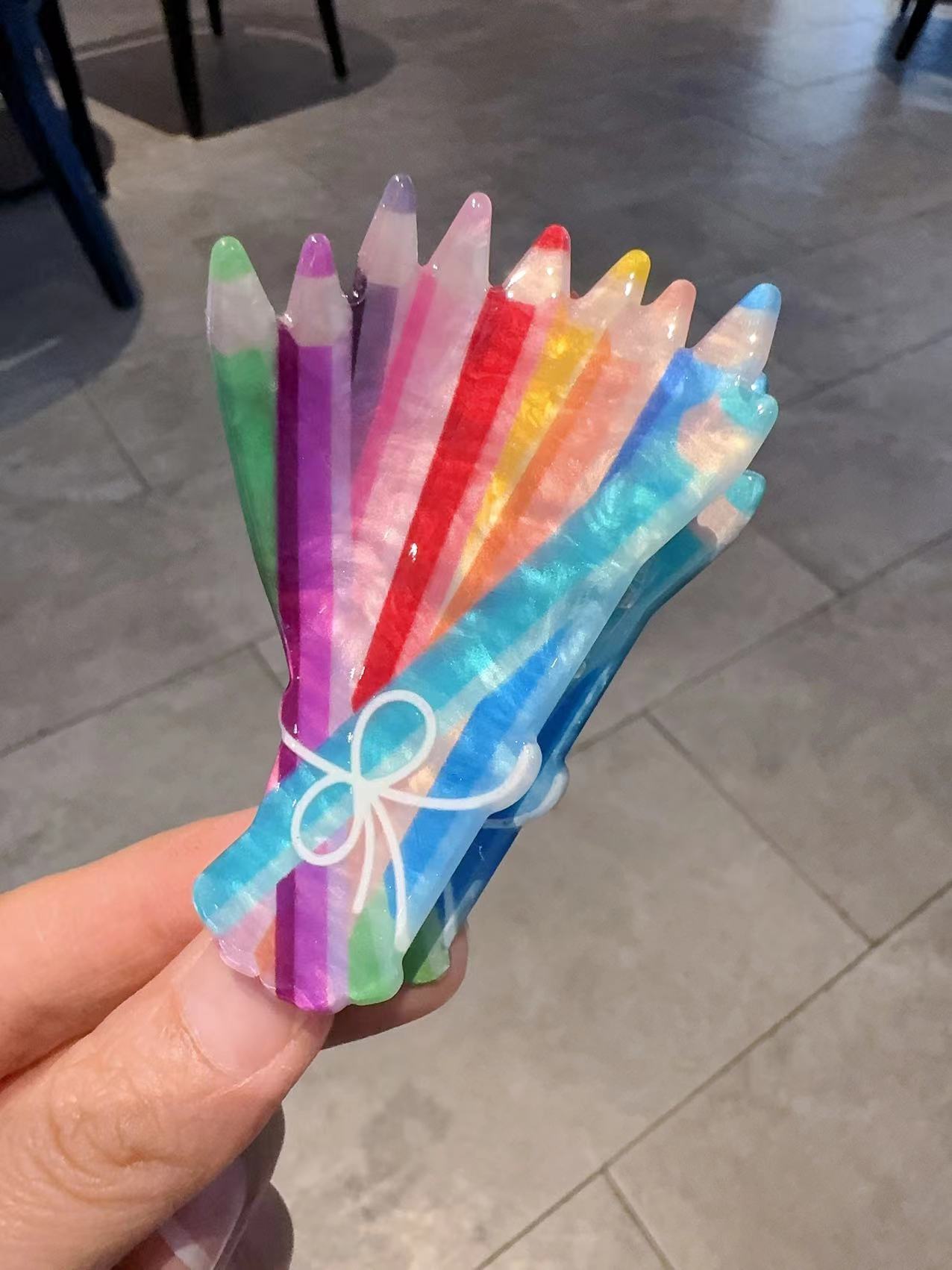 Women Accessories Bouquet - مشبك مسك فرشاة ملونة ، دبوس