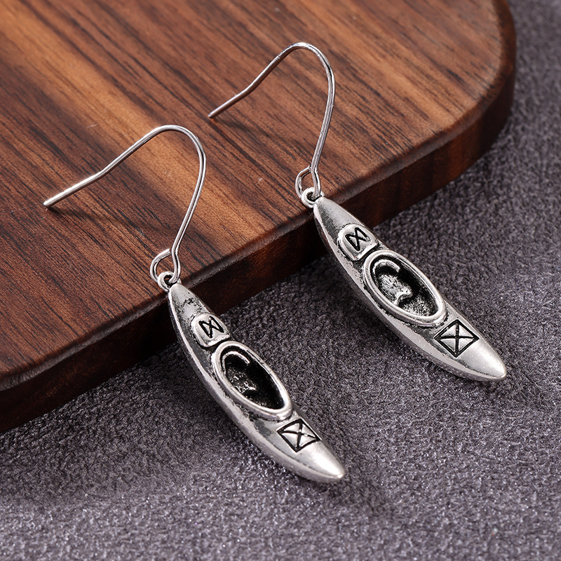 أقراط نسائية إبداعية على شكل ق - مراجعة Women'S Kayak Accessories وسعره