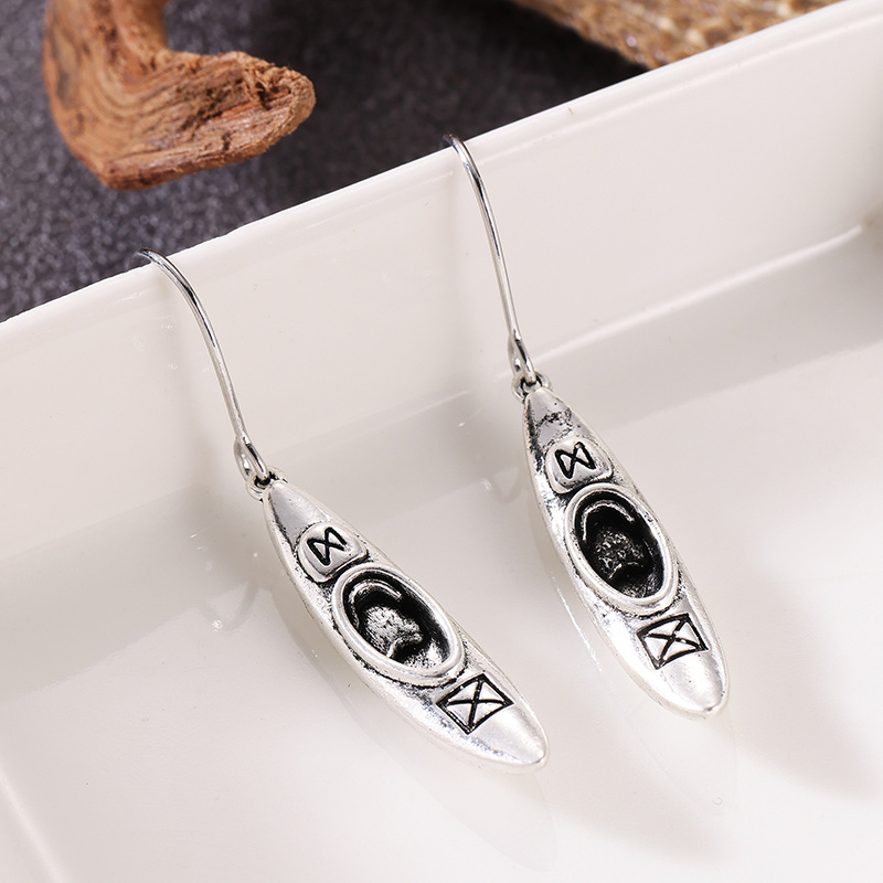 أقراط نسائية إبداعية على شكل ق - مراجعة Women'S Kayak Accessories وسعره