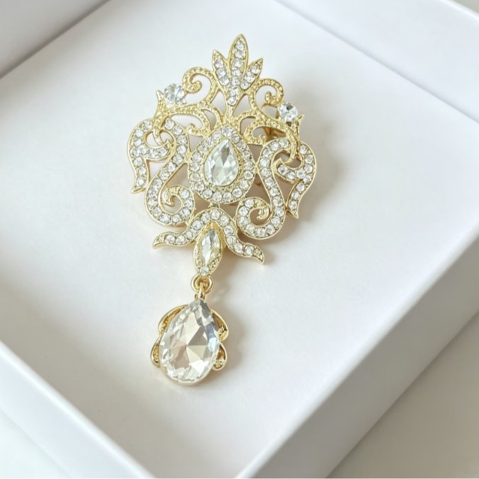 بروش زهرة كريستالية فاخرة بلون - مراجعة Women Accessories Bouquet وسعره