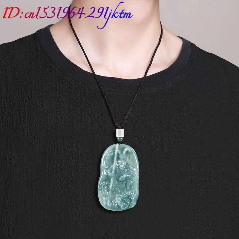 قلادة الملك القرد من اليشم الب - مراجعة Accessories Woman وسعره